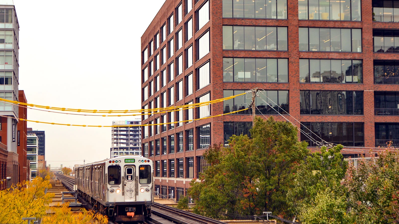 West Loop neighborhood - image 1